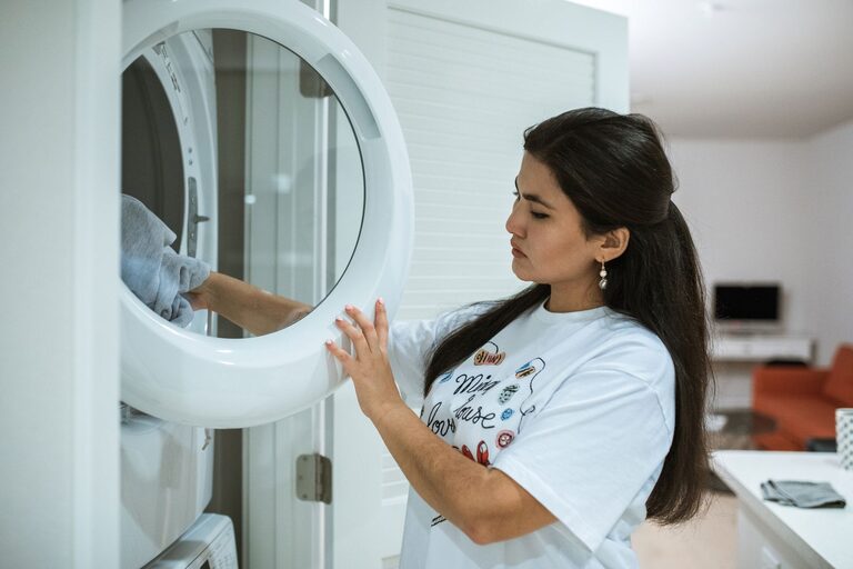 Tips for Caring for Your Clothes Longer: Simple Habits for Lasting Wear